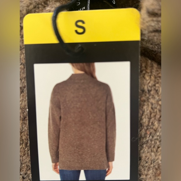 🆕 Brand: “Well Worn” Ladies' Nep Yarn Sweater - Picture 9 of 13